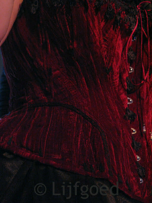 Lingerie historisch korset corset Lijfgoed workshop opleiding Annet van Maanen 13