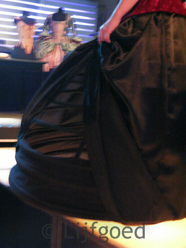 Lingerie historisch korset corset Lijfgoed workshop opleiding Annet van Maanen 14