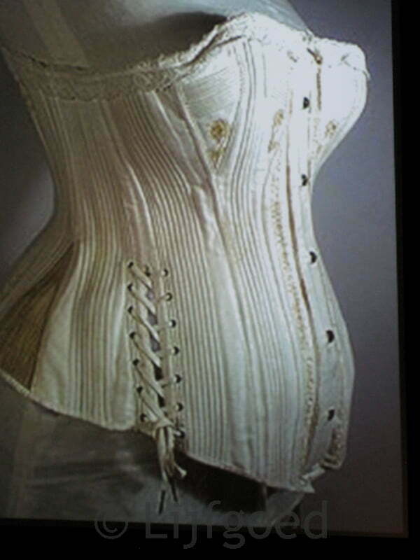 Lingerie historisch korset corset Lijfgoed workshop opleiding Annet van Maanen 18