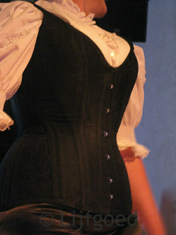 Lingerie historisch korset corset Lijfgoed workshop opleiding Annet van Maanen 31