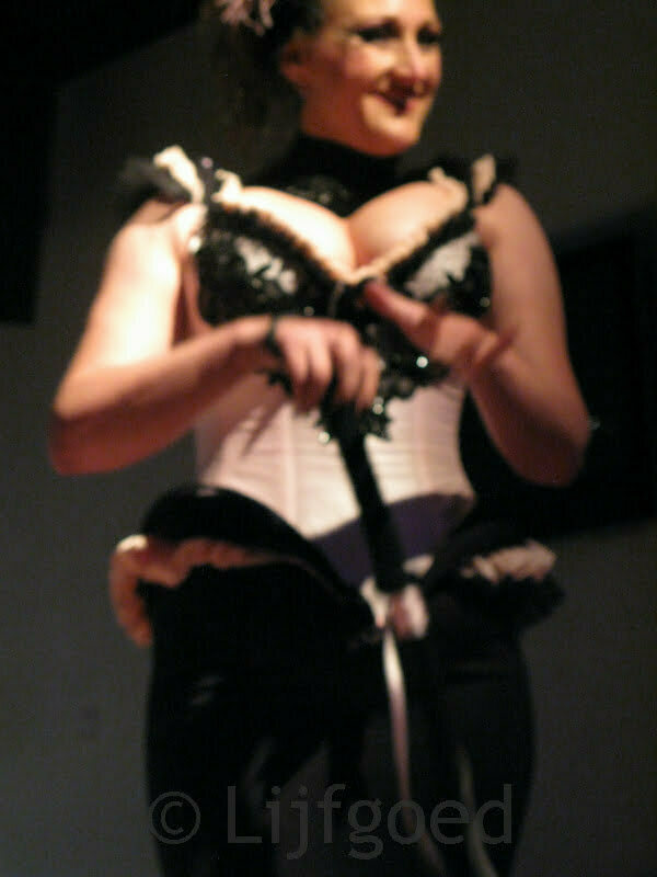 Lingerie historisch korset corset Lijfgoed workshop opleiding Annet van Maanen 53