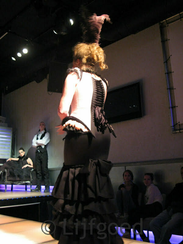 Lingerie historisch korset corset Lijfgoed workshop opleiding Annet van Maanen 54