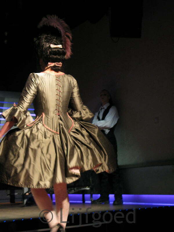 Lingerie historisch korset corset Lijfgoed workshop opleiding Annet van Maanen 59