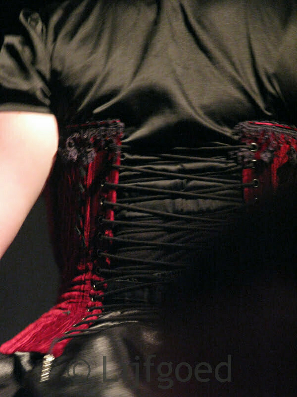 Lingerie historisch korset corset Lijfgoed workshop opleiding Annet van Maanen 66
