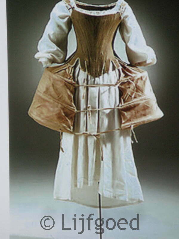 Lingerie historisch korset corset Lijfgoed workshop opleiding Annet van Maanen 7