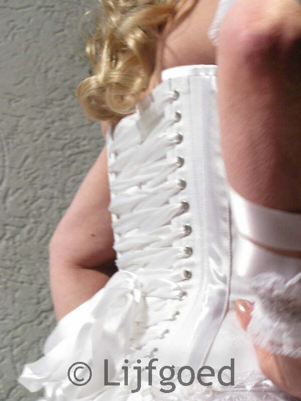 Lingerie historisch korset corset Lijfgoed workshop opleiding Annet van Maanen 78